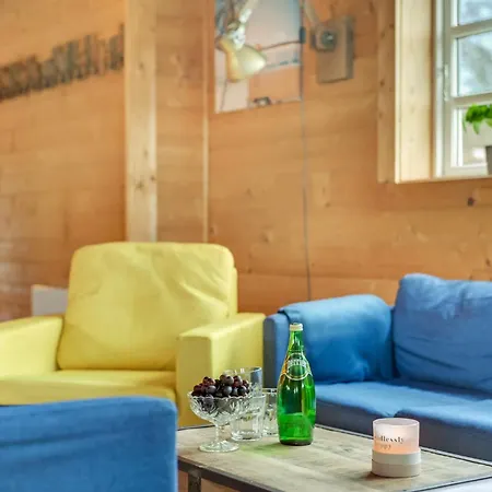Casa vacanze Cozy In With Kitchen *